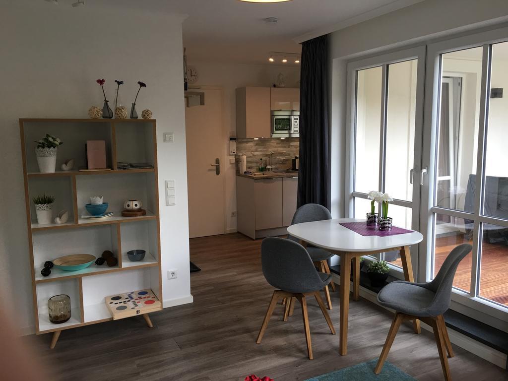 Haus Pamir - Ferienwohnungen Ostseebad Nienhagen Luaran gambar