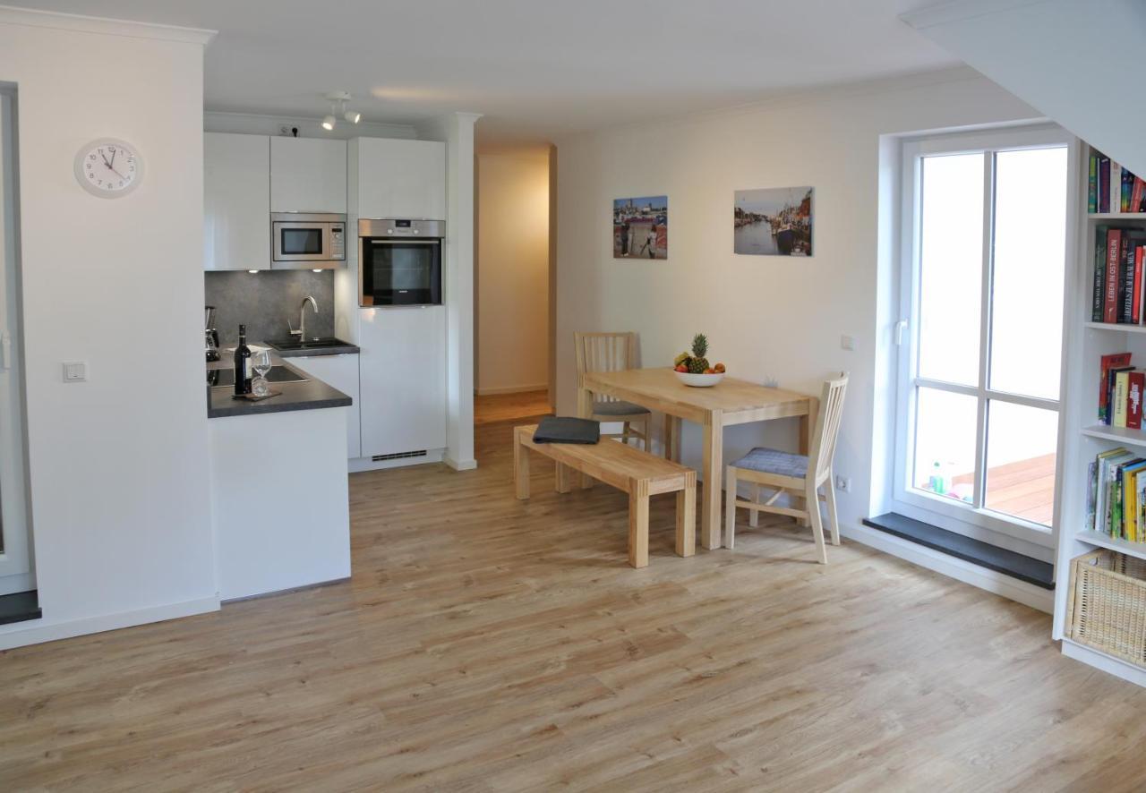 Haus Pamir - Ferienwohnungen Ostseebad Nienhagen Luaran gambar
